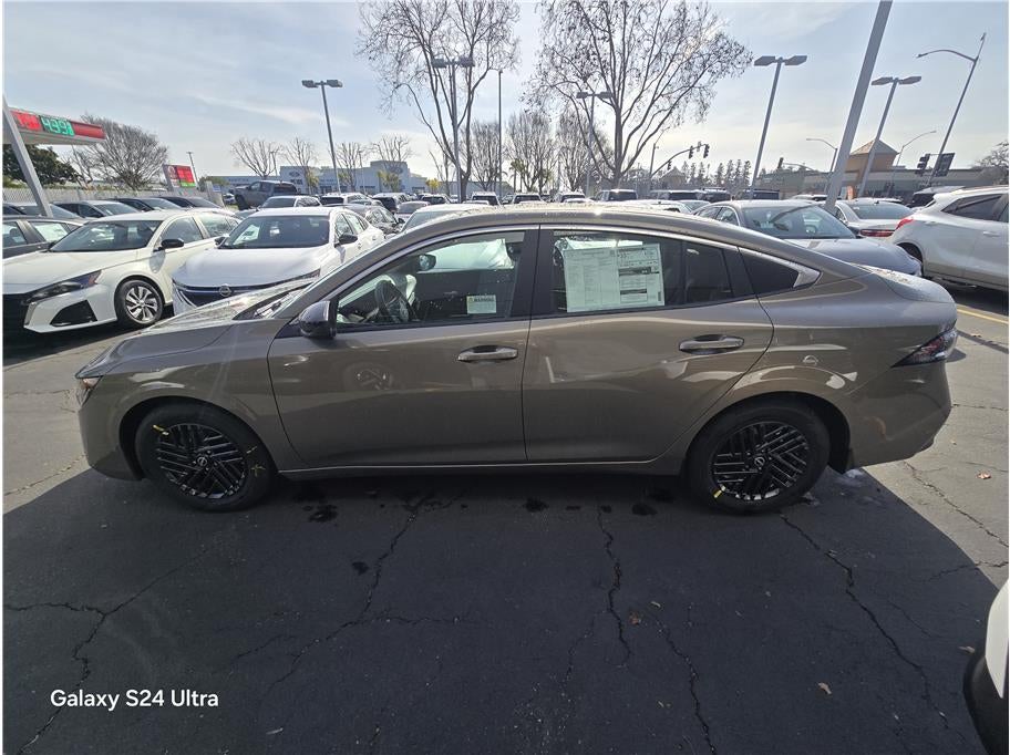 2026 Nissan Sentra SV Sedan 4D