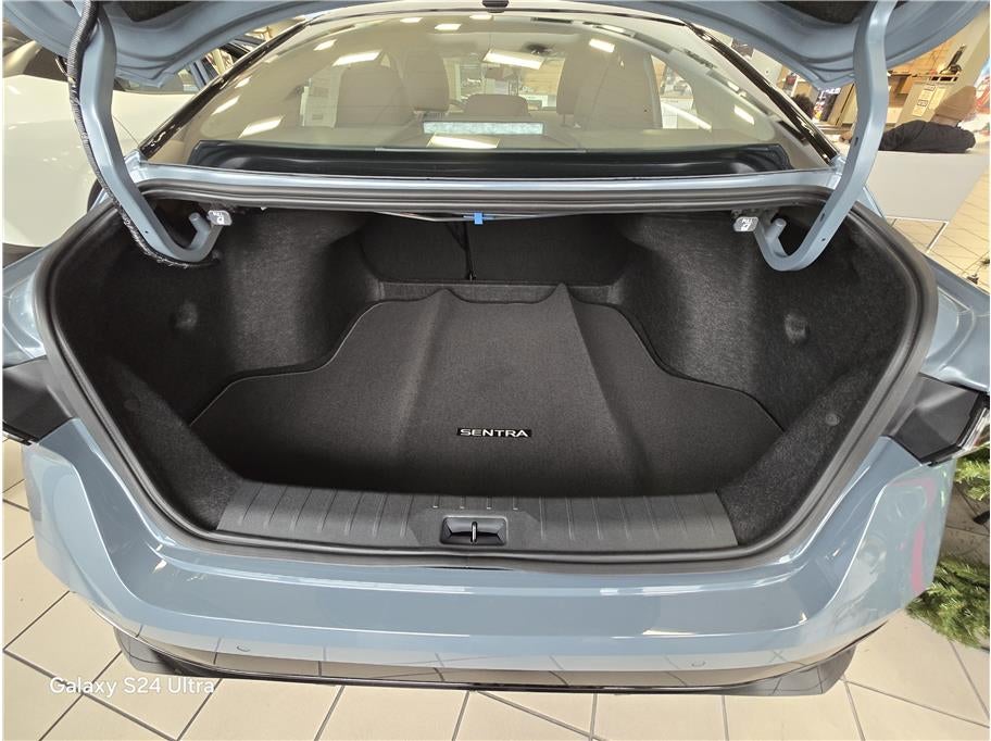 2026 Nissan Sentra SR Sedan 4D