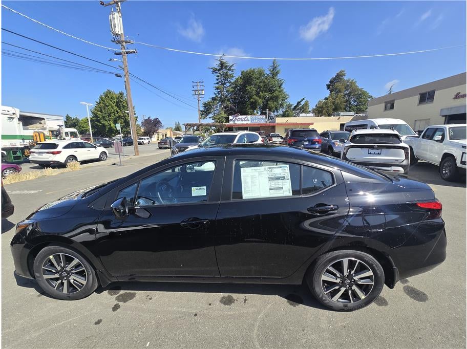 2025 Nissan Versa SV