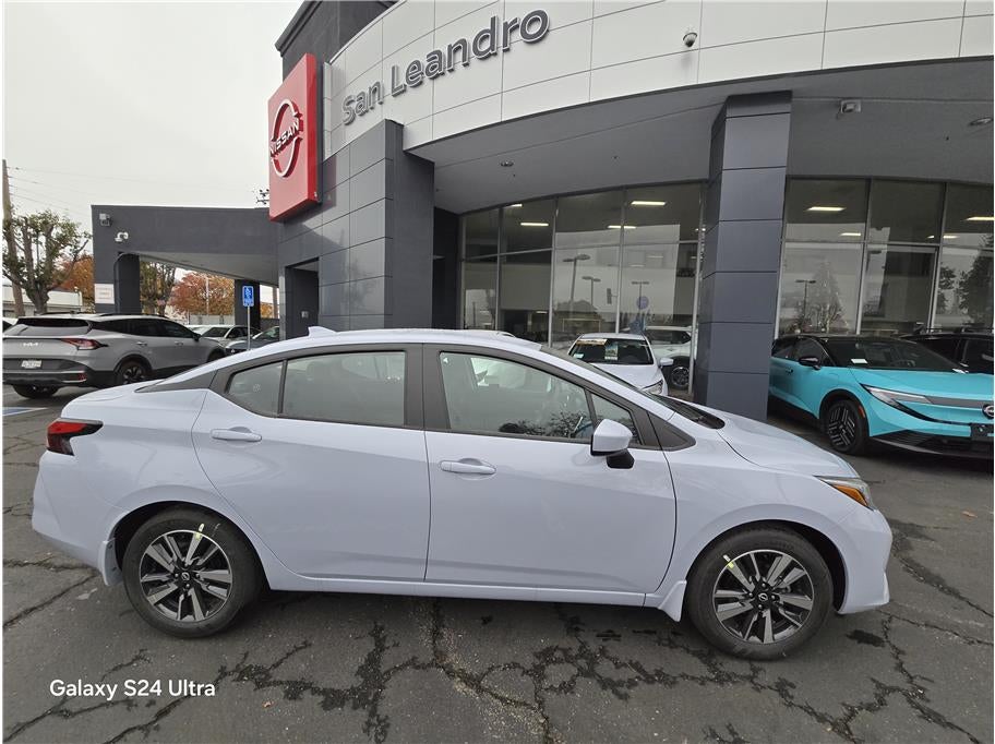 2025 Nissan Versa SV