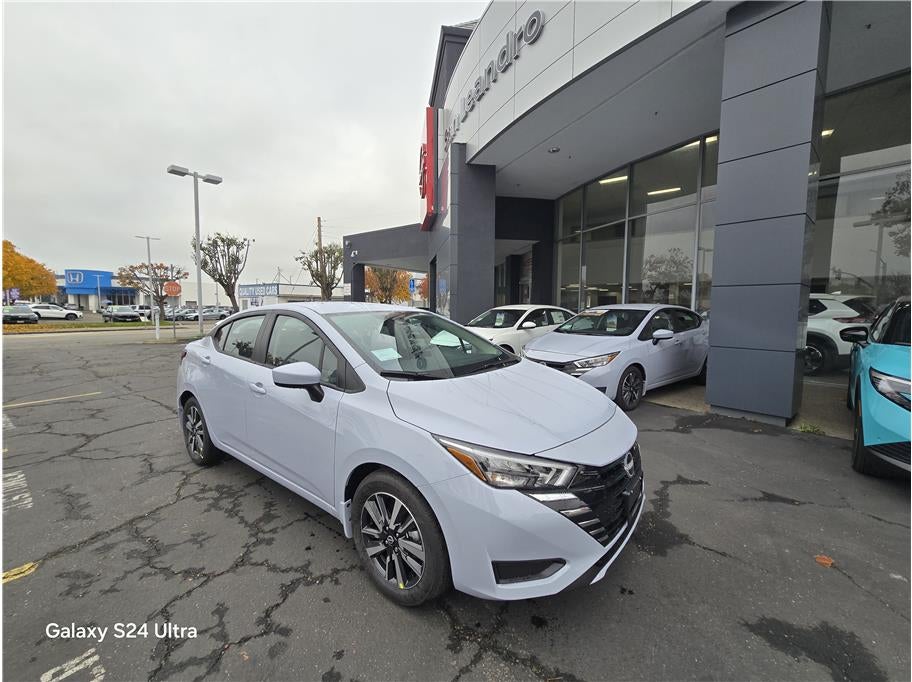 2025 Nissan Versa SV