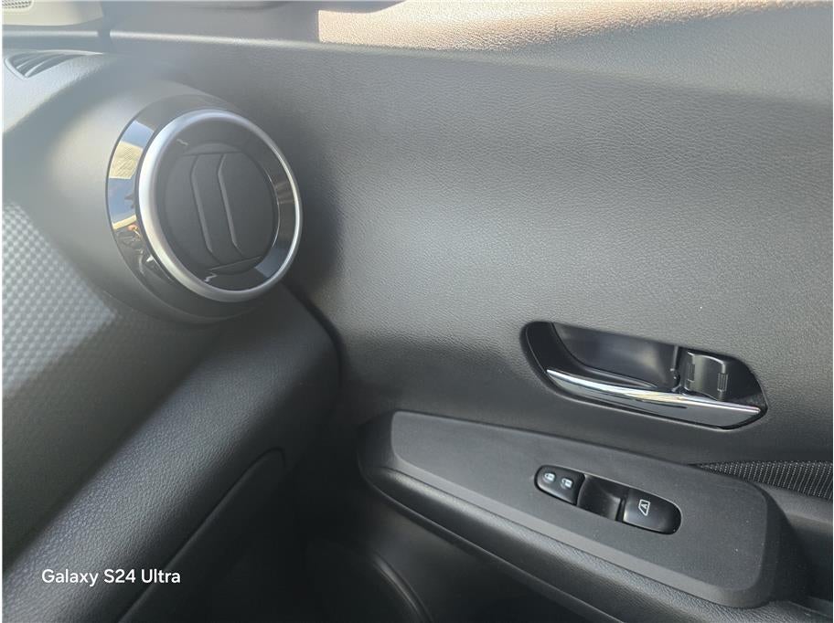 2023 Nissan Kicks SV Sport Utility 4D