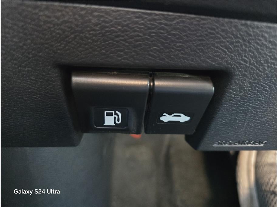 2023 Nissan Kicks SV Sport Utility 4D