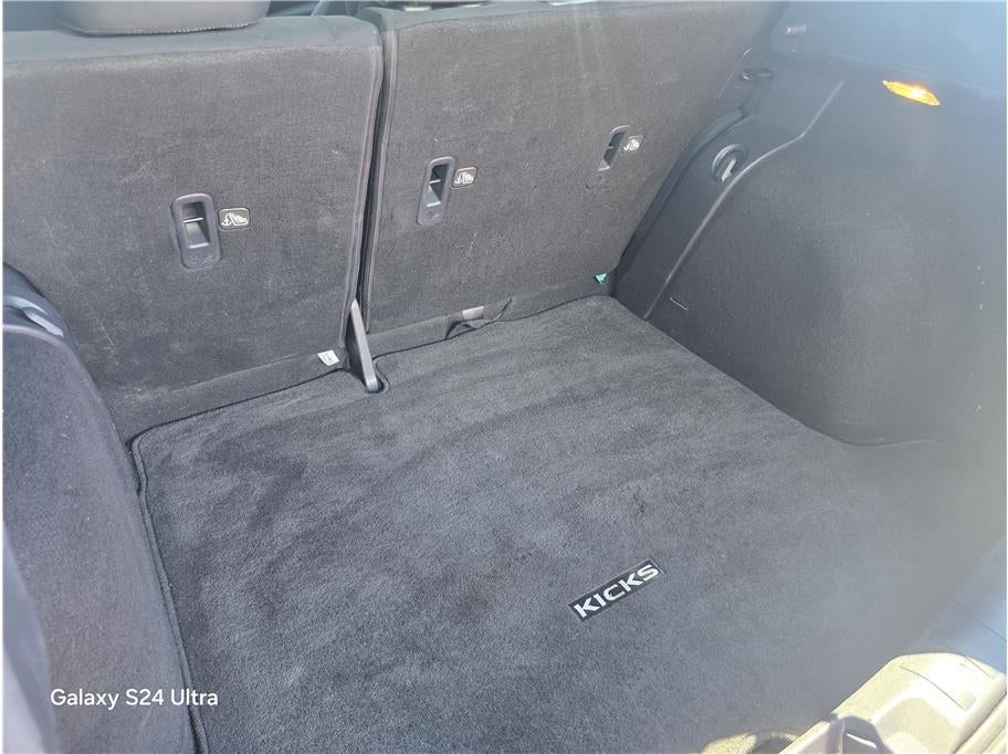 2023 Nissan Kicks SV Sport Utility 4D