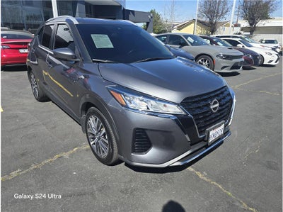 2023 Nissan Kicks SV Sport Utility 4D