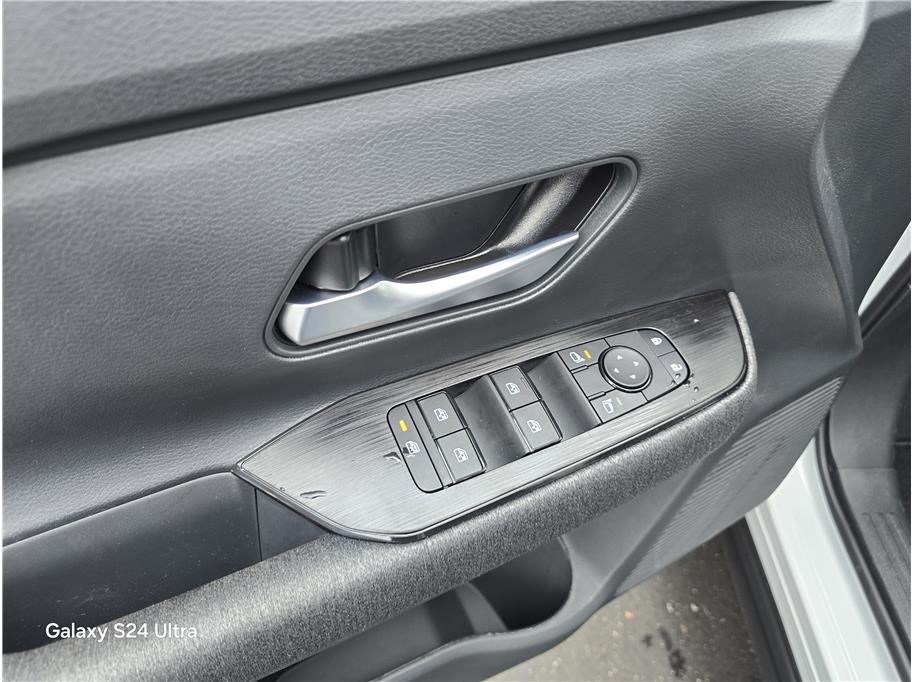 2026 Nissan Kicks SV Sport Utility 4D