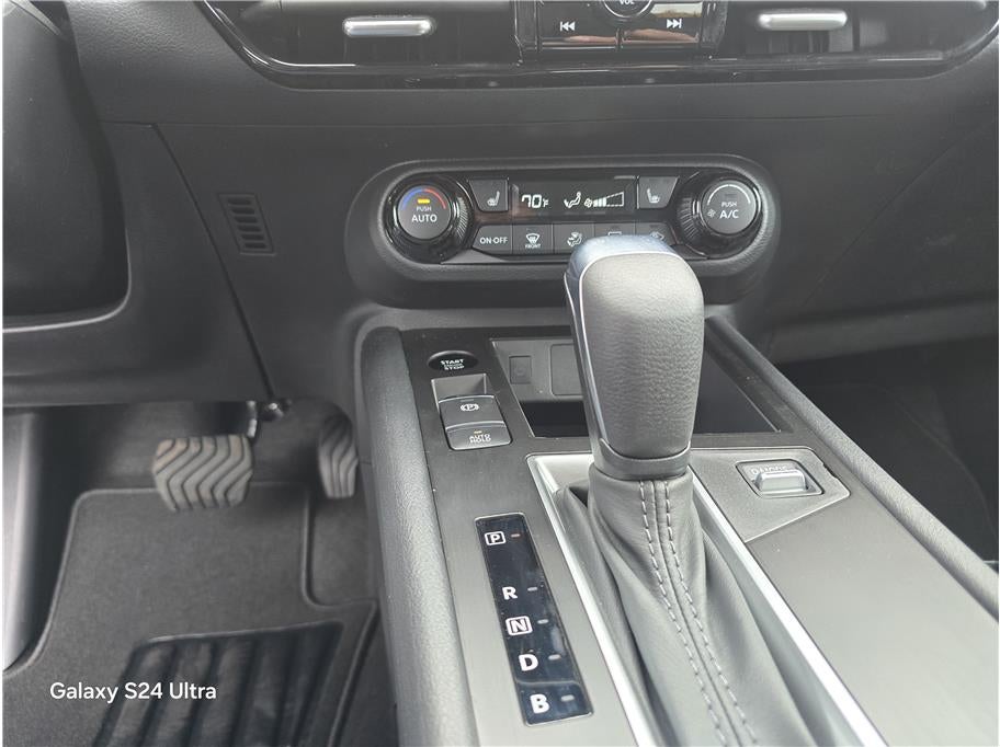 2026 Nissan Kicks SV Sport Utility 4D