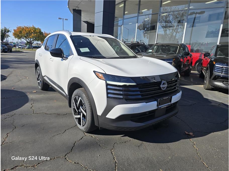 2026 Nissan Kicks SV Sport Utility 4D