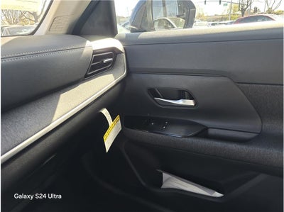 2026 Nissan Kicks SV Sport Utility 4D