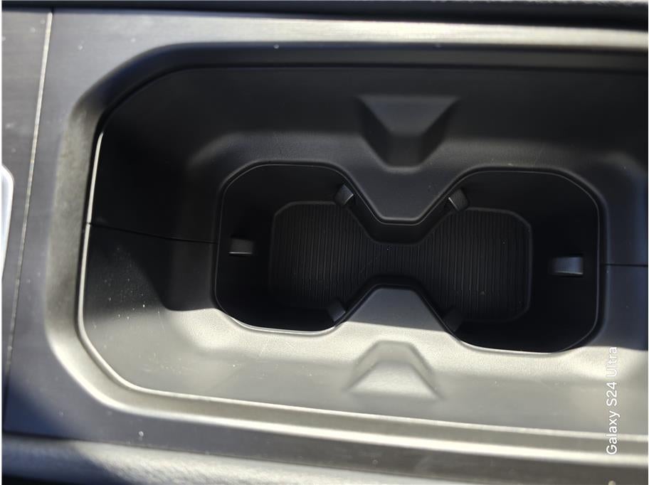 2026 Nissan Kicks SV Sport Utility 4D