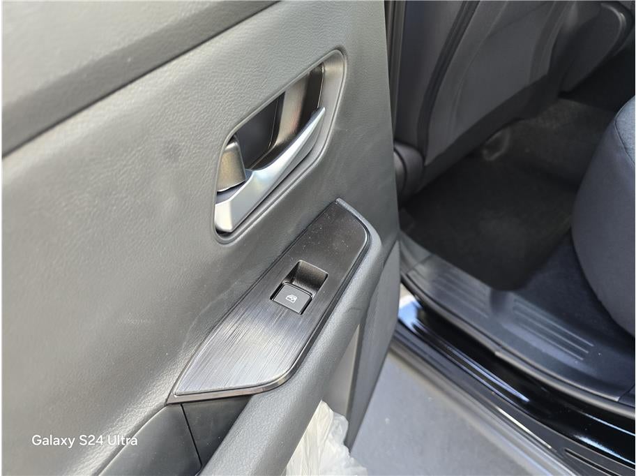 2026 Nissan Kicks SV Sport Utility 4D