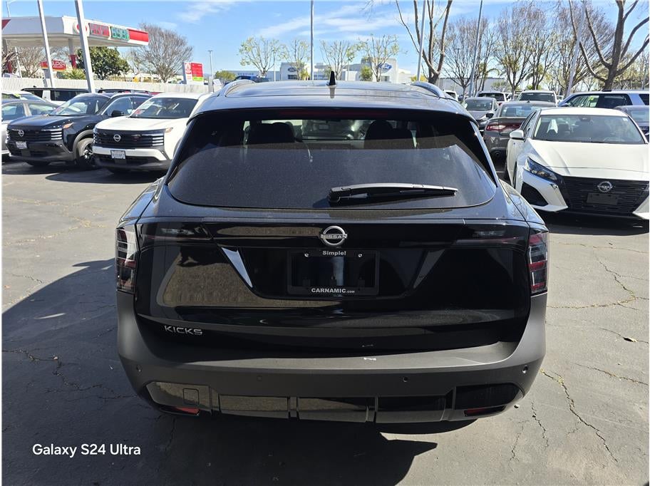 2026 Nissan Kicks SV Sport Utility 4D