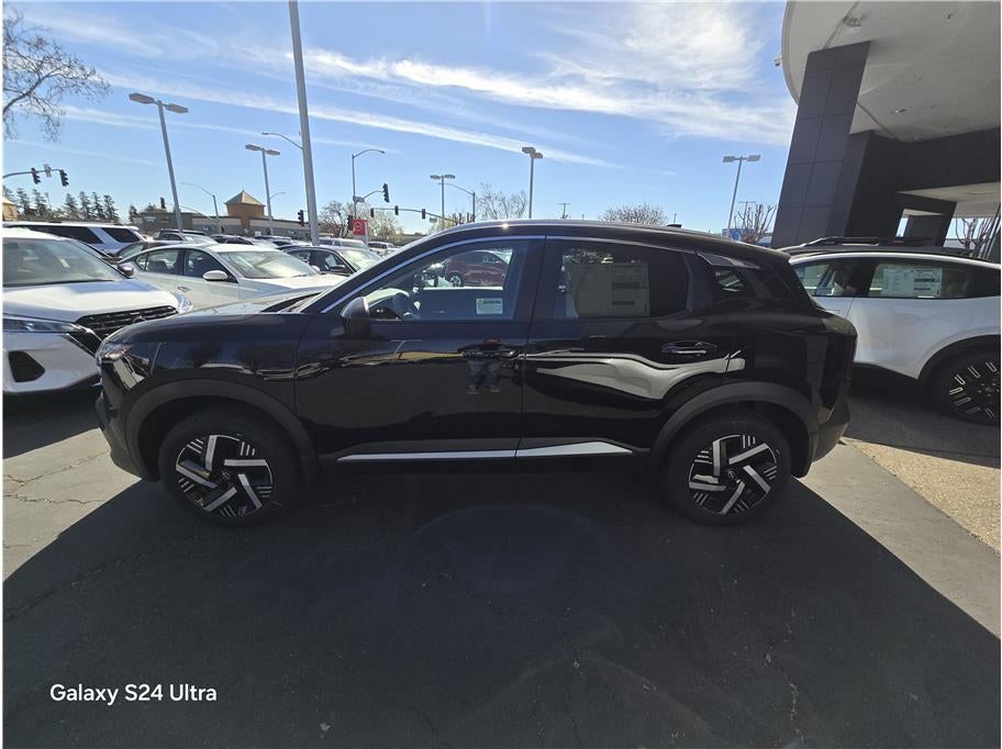 2026 Nissan Kicks SV Sport Utility 4D