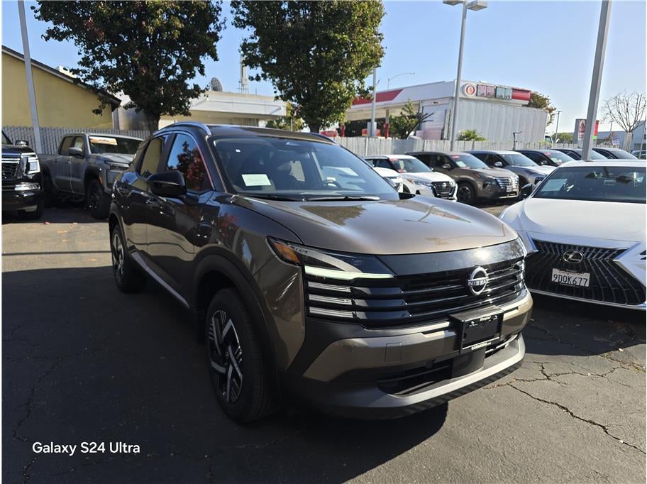 2026 Nissan Kicks SV Sport Utility 4D