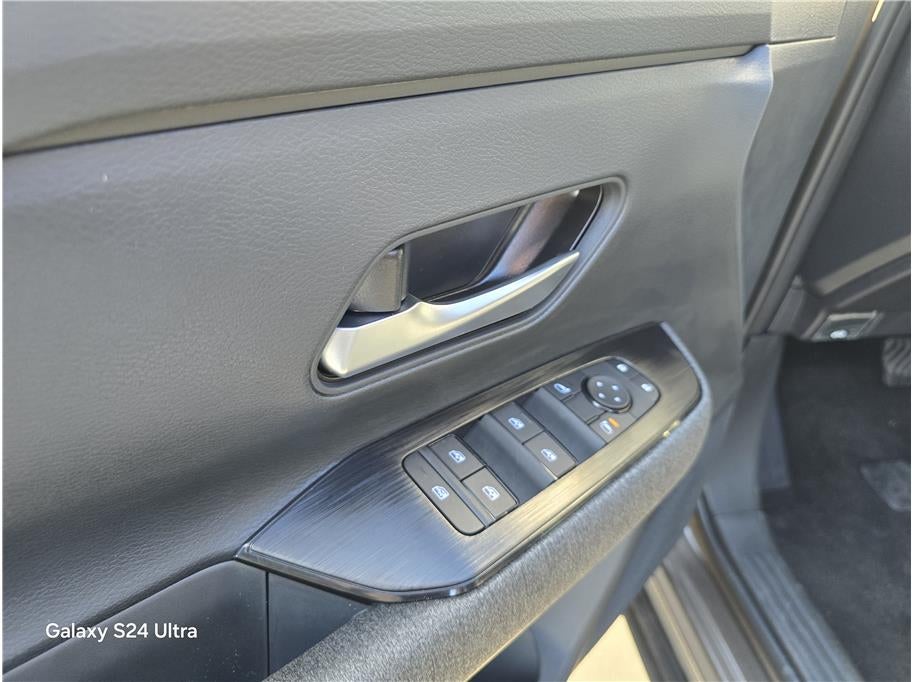 2026 Nissan Kicks SV Sport Utility 4D