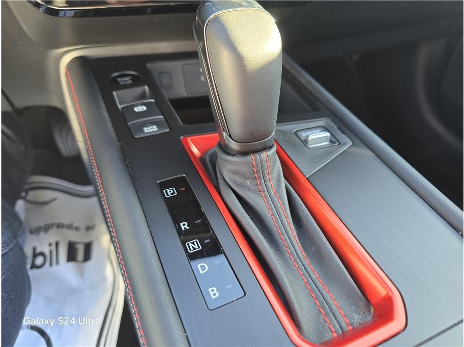 2025 Nissan Kicks SR Sport Utility 4D