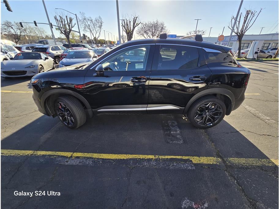 2025 Nissan Kicks SR Sport Utility 4D