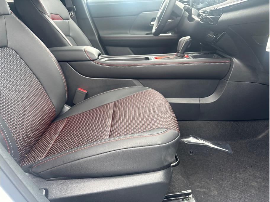 2026 Nissan Kicks MPV SR