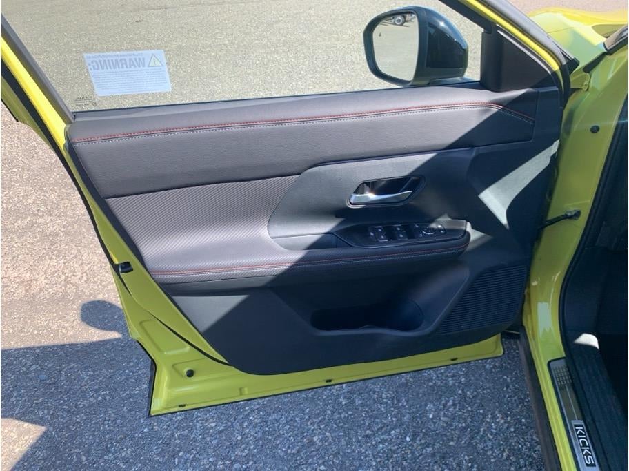 2026 Nissan Kicks SR Sport Utility 4D