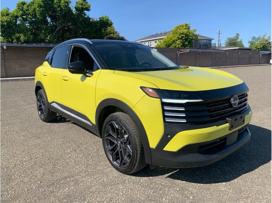 2026 Nissan Kicks SR Sport Utility 4D