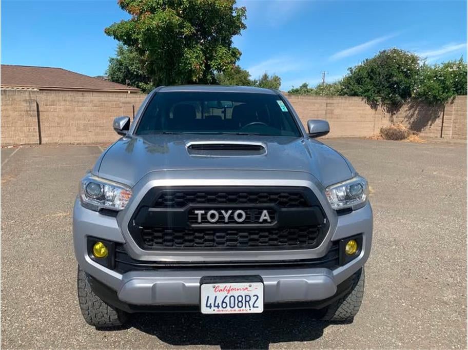 2016 Toyota Tacoma Double Cab TRD Sport Pickup 4D 5 ft