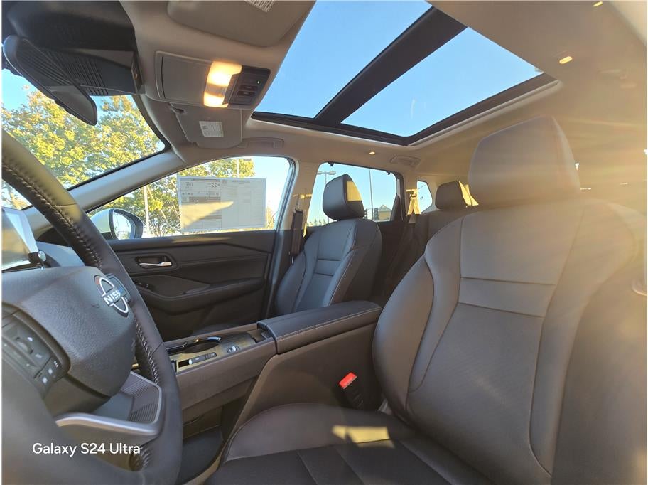 2026 Nissan Rogue SV Sport Utility 4D