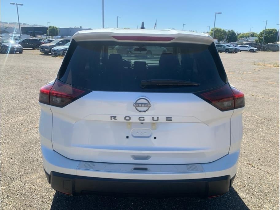 2026 Nissan Rogue SV (2026.5) Sport Utility 4D