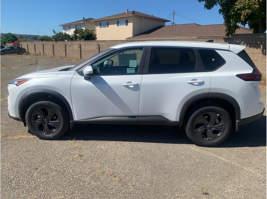 2026 Nissan Rogue SV (2026.5) Sport Utility 4D