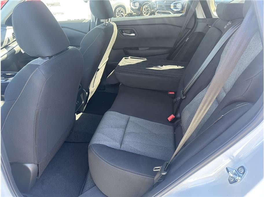 2026 Nissan Rogue SV Sport Utility 4D