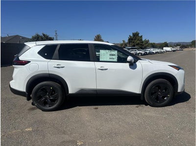 2026 Nissan Rogue SV Sport Utility 4D