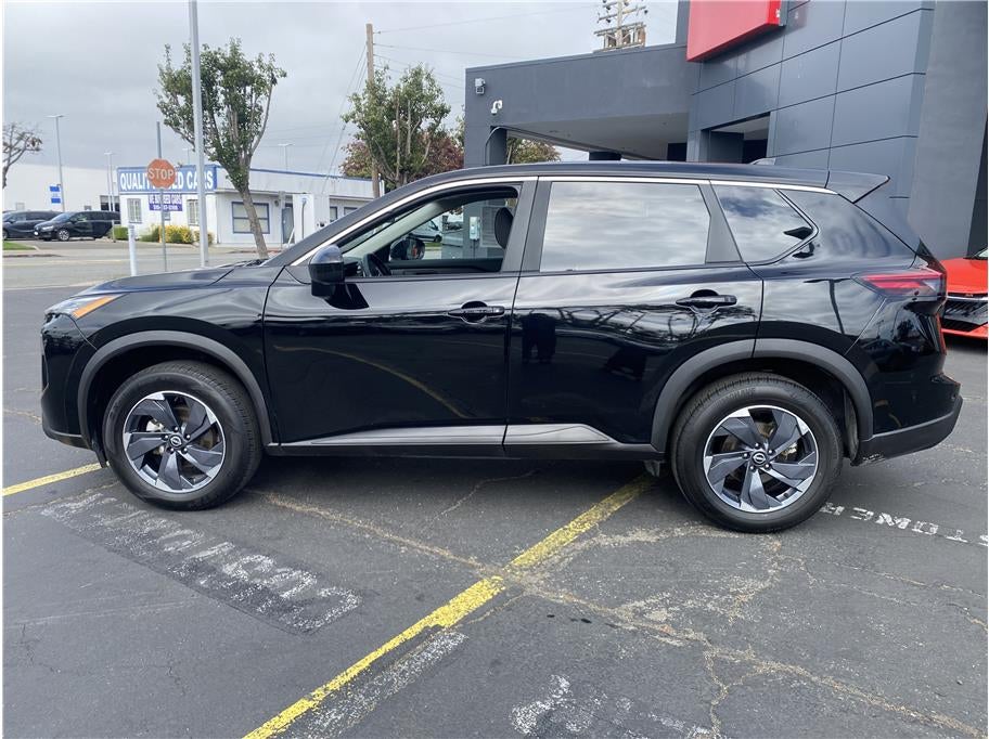 2025 Nissan Rogue SV Sport Utility 4D