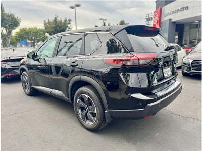 2024 Nissan Rogue SV Sport Utility 4D