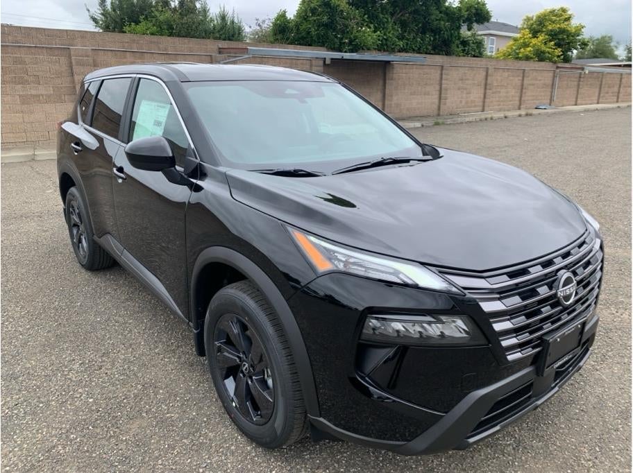 2026 Nissan Rogue SV (2026.5) Sport Utility 4D