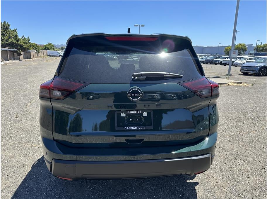 2026 Nissan Rogue Dark Armor (2026.5) Sport Utility 4D