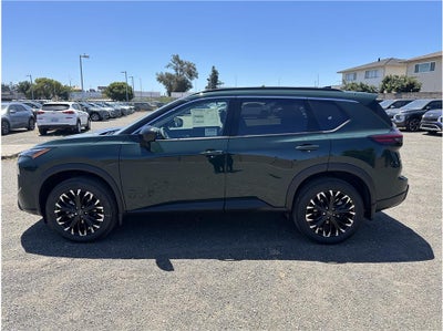 2026 Nissan Rogue Dark Armor (2026.5) Sport Utility 4D