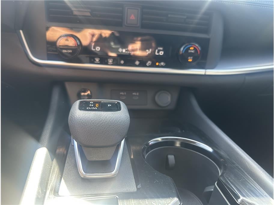2026 Nissan Rogue SV (2026.5) Sport Utility 4D