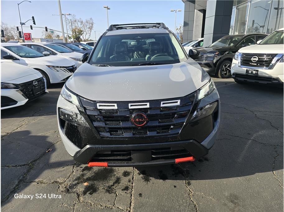 2026 Nissan Rogue SV Sport Utility 4D