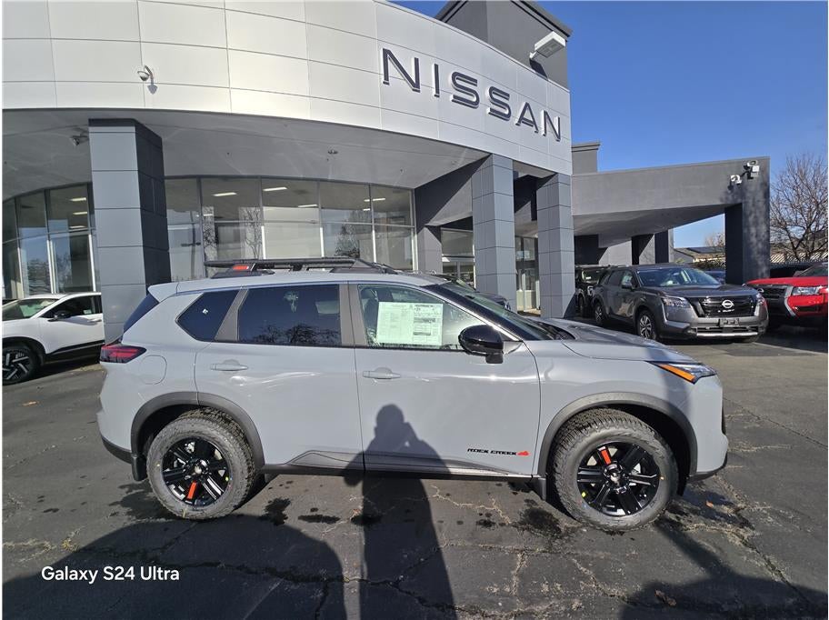2026 Nissan Rogue SV Sport Utility 4D
