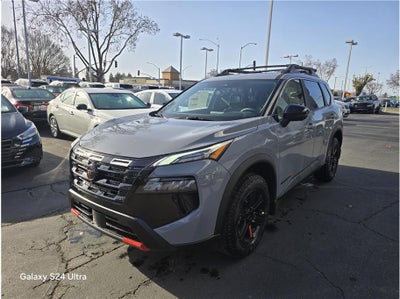 2026 Nissan Rogue SV Sport Utility 4D