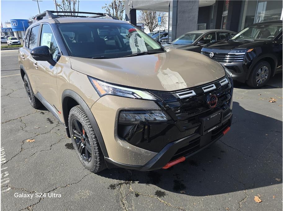 2026 Nissan Rogue SV Sport Utility 4D