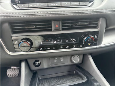 2026 Nissan Rogue SV (2026.5) Sport Utility 4D