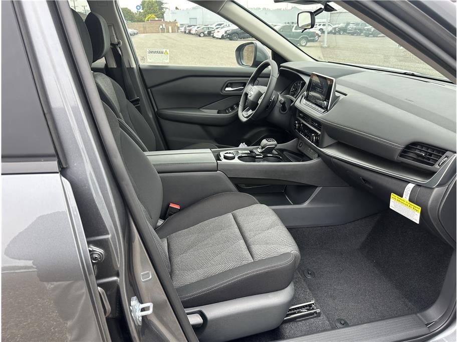 2026 Nissan Rogue SV (2026.5) Sport Utility 4D