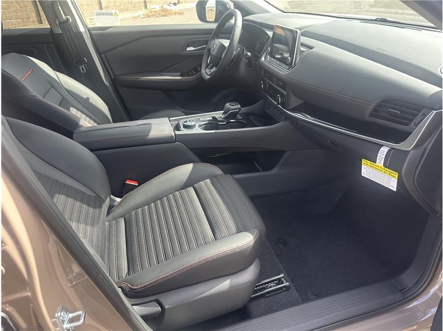 2026 Nissan Rogue Rock Creek (2026.5) Sport Utility 4D