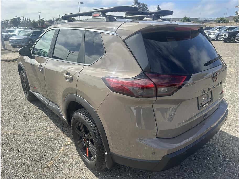 2026 Nissan Rogue Rock Creek (2026.5) Sport Utility 4D