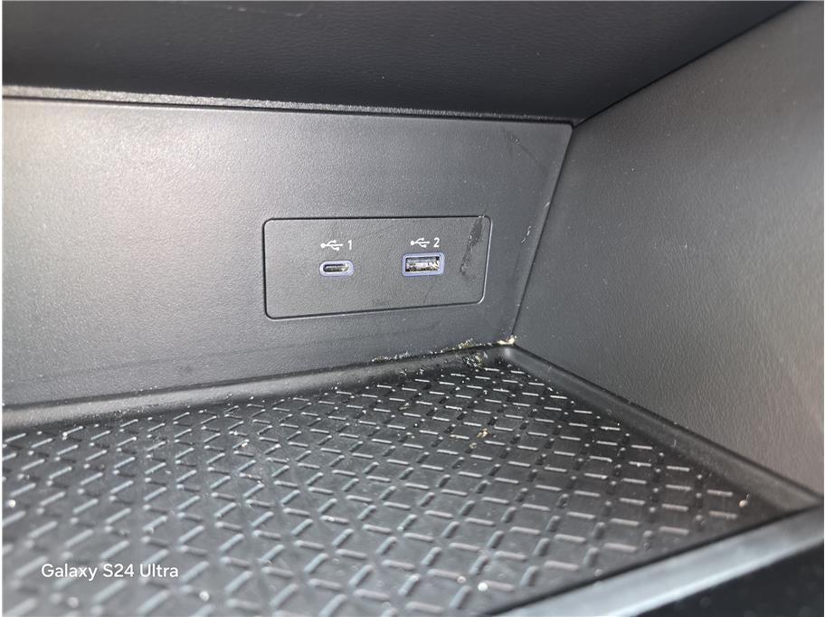 2024 Nissan Pathfinder SV Sport Utility 4D