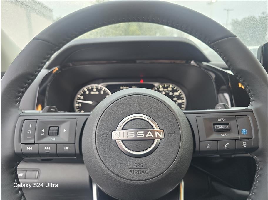 2025 Nissan Pathfinder SV Sport Utility 4D