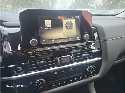 2025 Nissan Pathfinder SV Sport Utility 4D