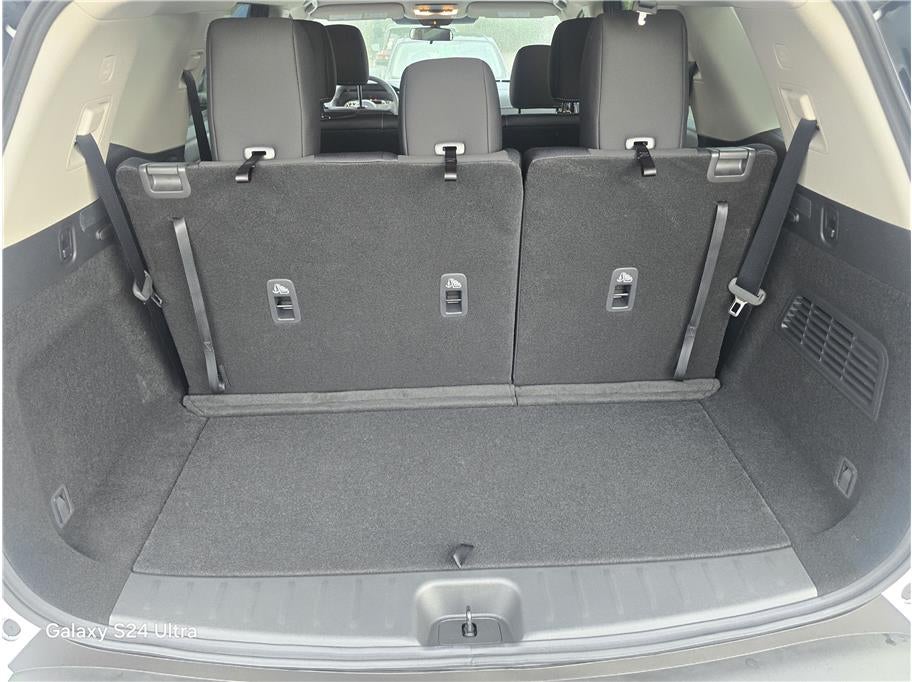 2025 Nissan Pathfinder SV Sport Utility 4D