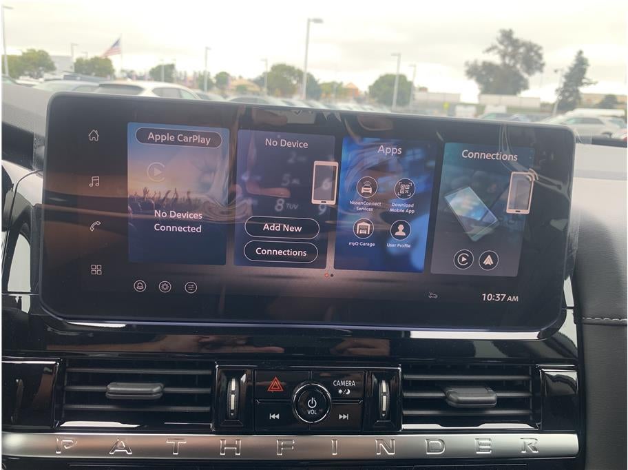 2026 Nissan Pathfinder SV Sport Utility 4D