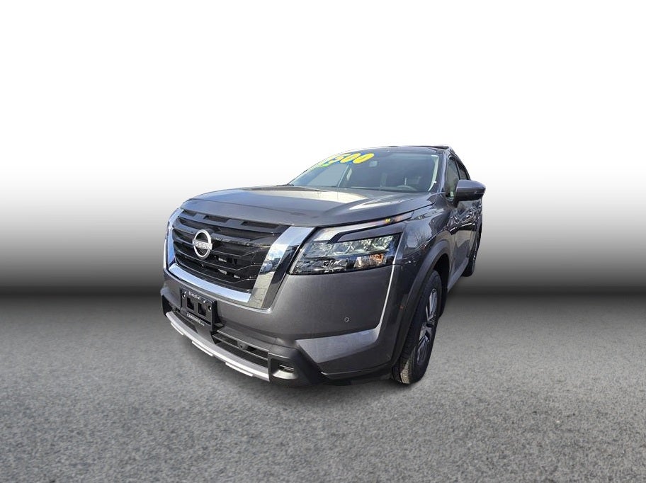 2025 Nissan Pathfinder SL Sport Utility 4D